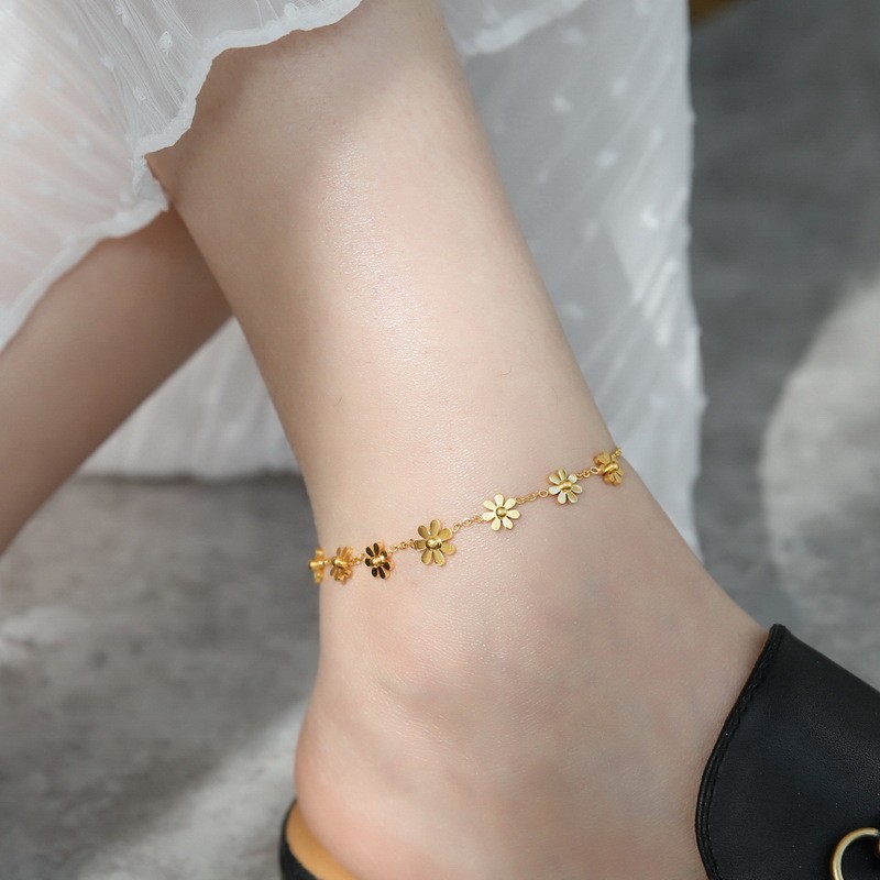 6626 More than daisy anklets